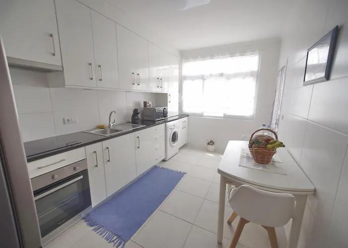 Serenite 公寓 蓬塔德尔加达